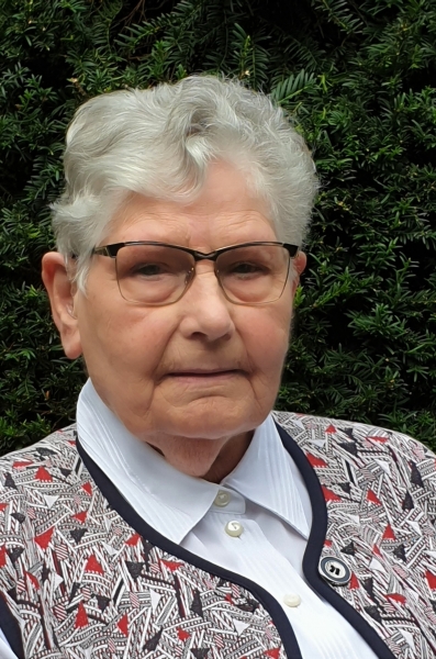 Zr. Benedicta Kusters.jpg